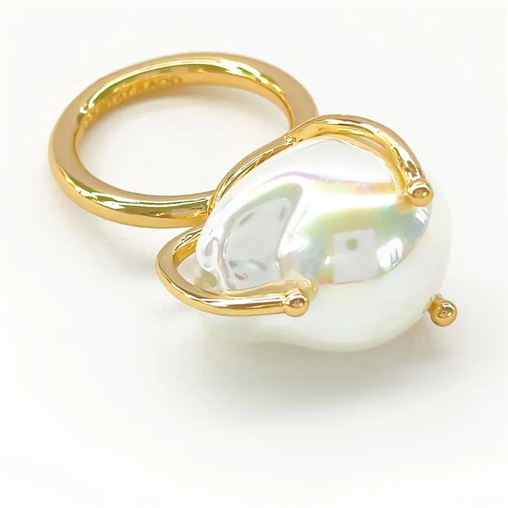 Gold Heart Pearl Ring